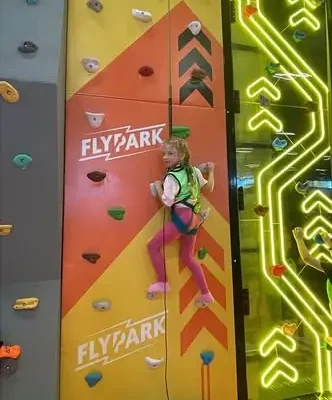 FlyPark w Krośnie – aktywne popołudnie pełne radości