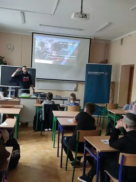 Warsztaty o cyberprzemocy i e-uzależnieniach w Jaśle