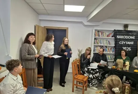 Narodowe Czytanie 2026 w Gliniku Polskim: „Dziady” w odnowionej bibliotece