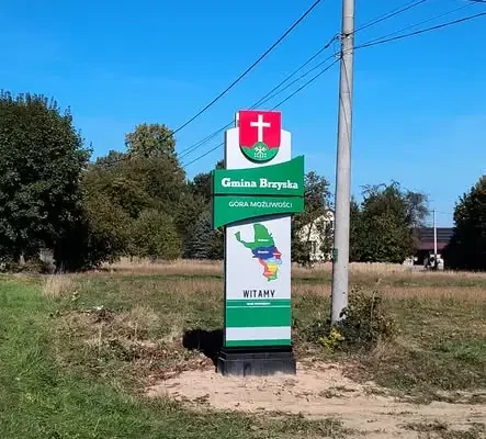 Nowe witacze w Gminie Brzyska – cztery tablice powitały podróżnych