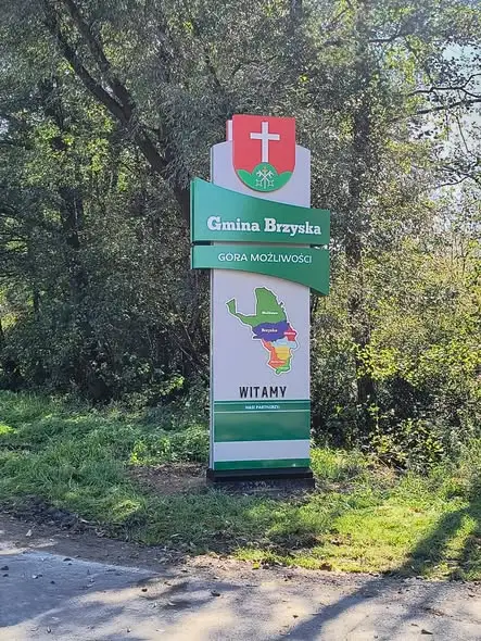 Nowe witacze w Gminie Brzyska – cztery tablice powitały podróżnych