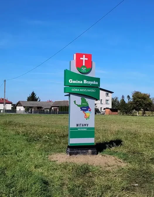 Gmina Brzyska stawia na estetykę. Nowe witacze w czterech miejscowościach