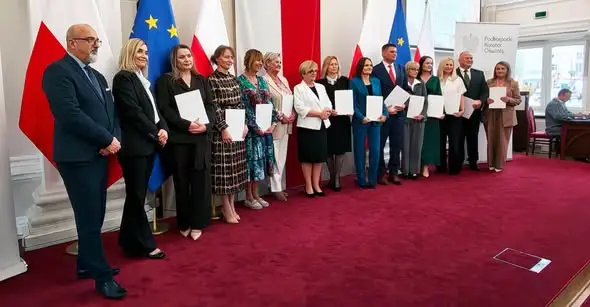 Jasielscy dyrektorzy szkół nagrodzeni przez Podkarpackiego Kuratora Oświaty