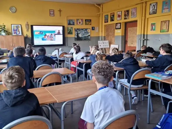 Uczniowie jasielskiej „Jedynki” uczyli się bezpieczeństwa w sieci