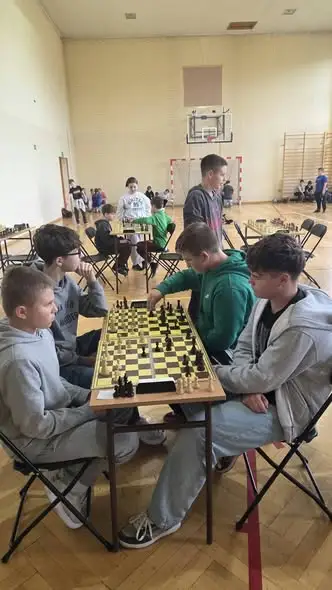 Anna Paprocka z klasy 6b wicemistrzynią Gminnego Turnieju Szachowego